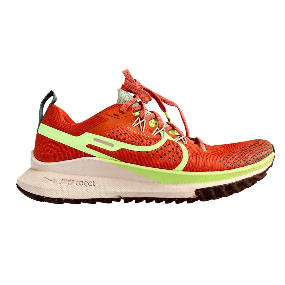Nike Pegasus Trail 4 Running Shoe Sneaker Hiking Outdoor Orange Neon (Size‎ 7)
